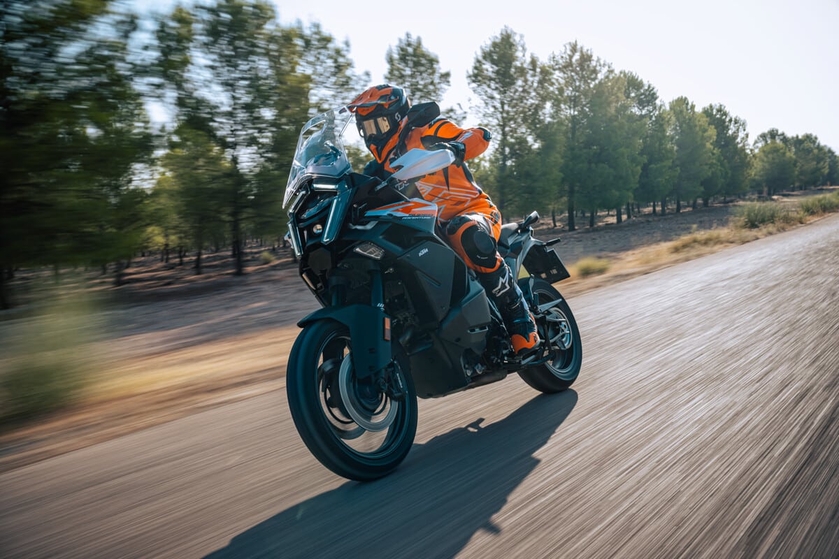 KTM 1390 Super Adventure S 2025 