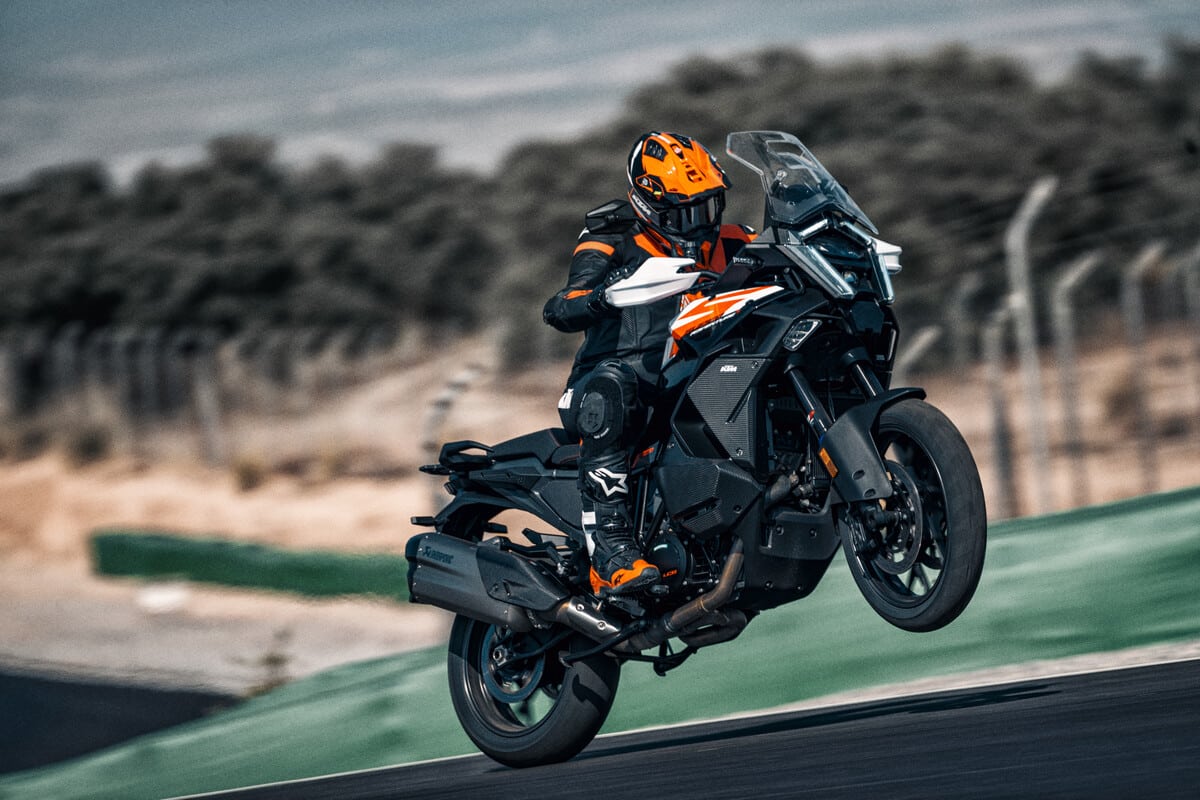 KTM 1390 Super Adventure S 2025 