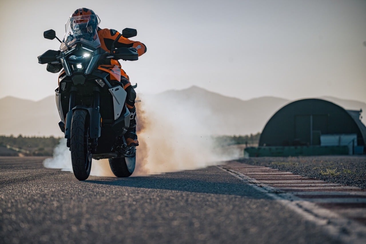 KTM 1390 Super Adventure S EVO - Foto ufficiali