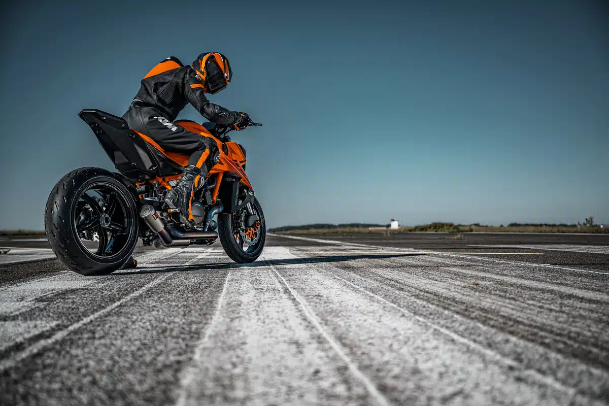 KTM 1390 Super Duke R EVO 2024