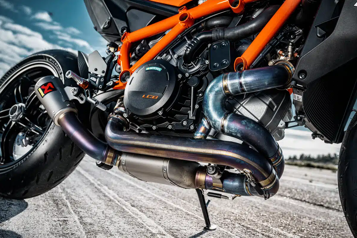KTM 1390 Super Duke R EVO 2024
