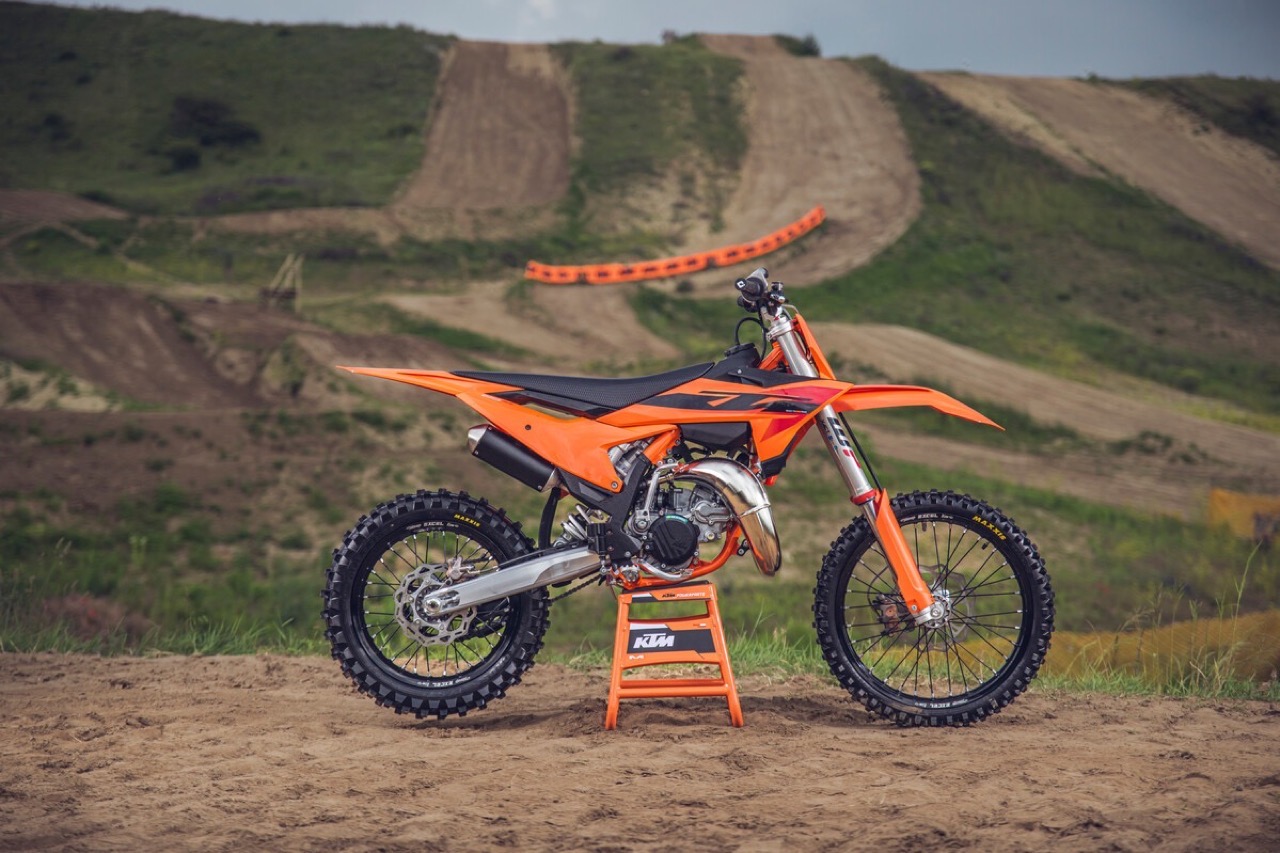 KTM 85 SX 2025 - Foto ufficiali