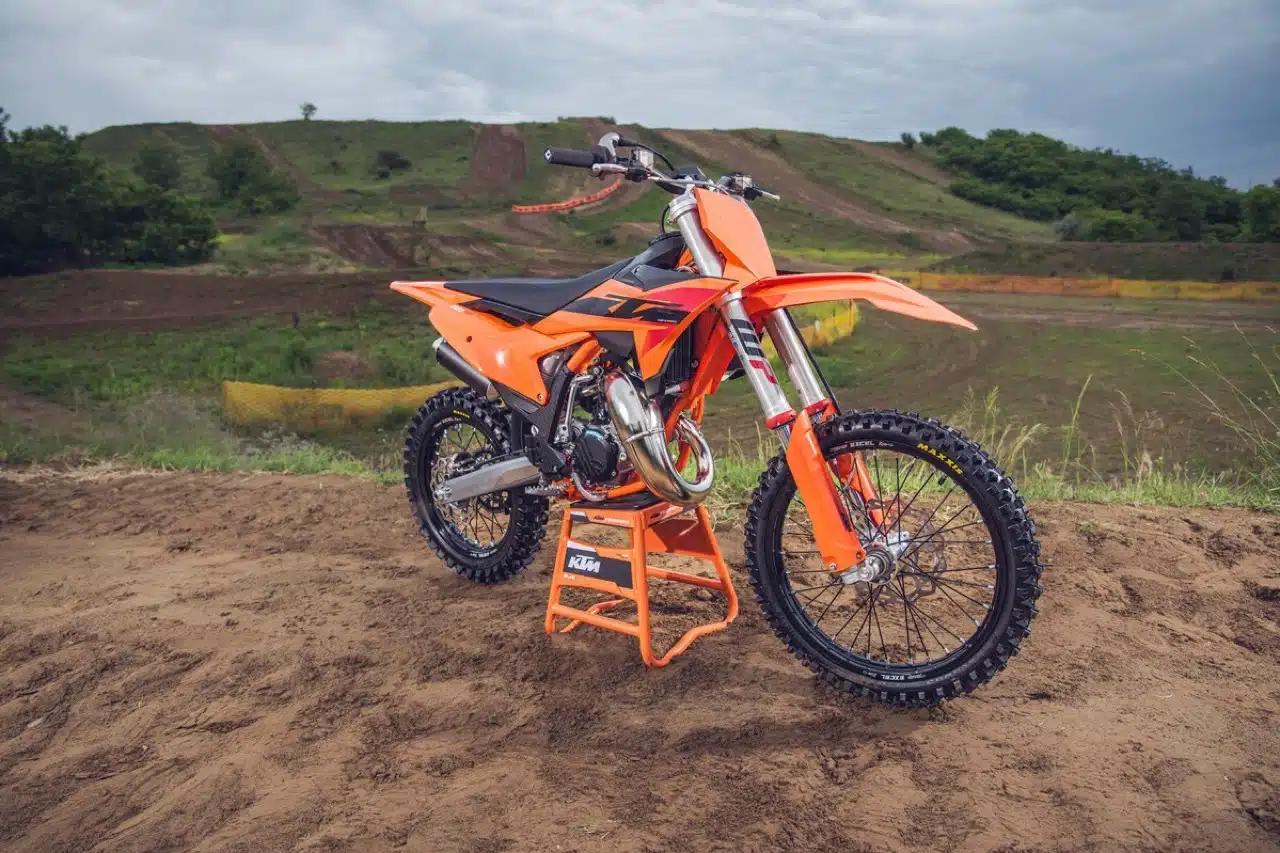 KTM 85 SX 2025 - Foto ufficiali