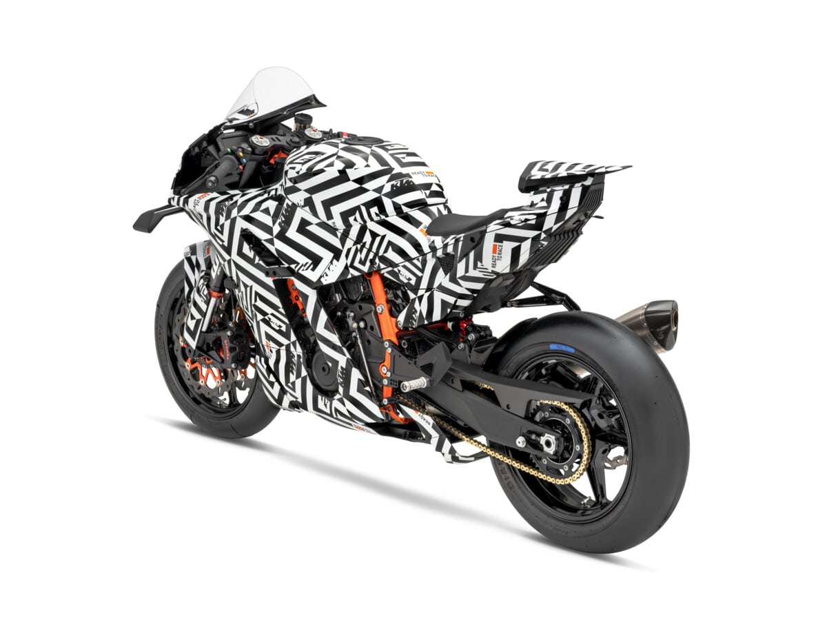 KTM 990 RC 2025 - Prototipo