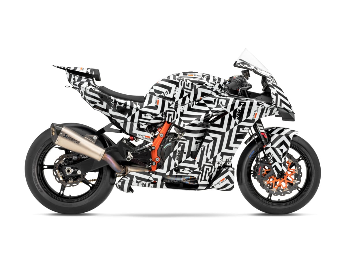 KTM 990 RC 2025 - Prototipo