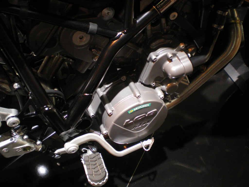 KTM 990 SMT - EICMA 2010