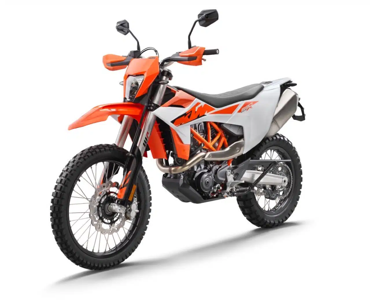 KTM Enduro R e KTM 690 SMC R 2026 - Foto ufficiali