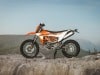KTM Enduro R e KTM 690 SMC R 2026 - Foto ufficiali