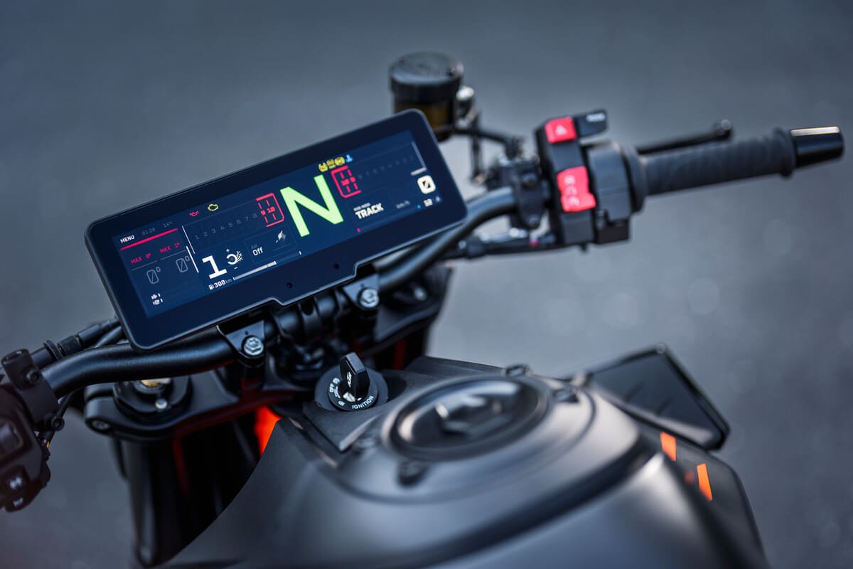 KTM - Nuovi display TFT