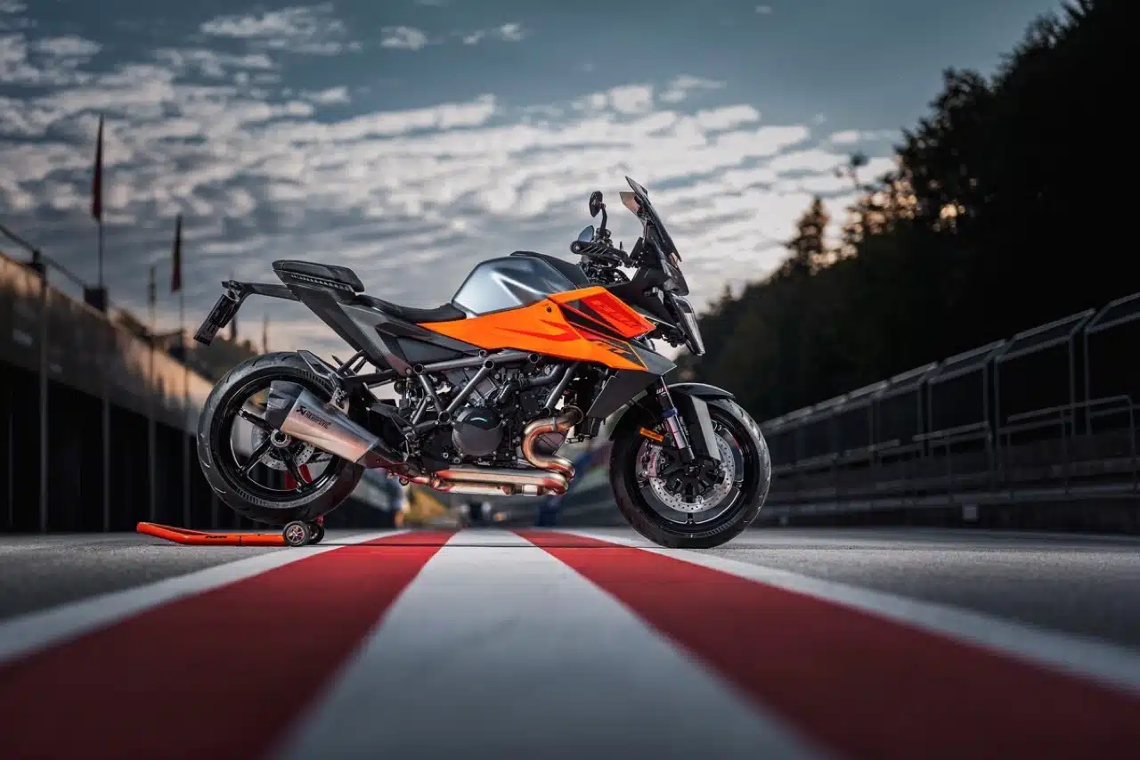 KTM Street e Adventure 2026 - Foto ufficiali