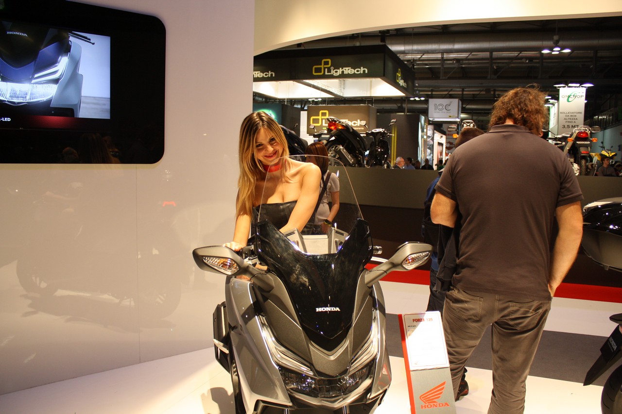 Le ragazze di EICMA 2014 - Galleria 2