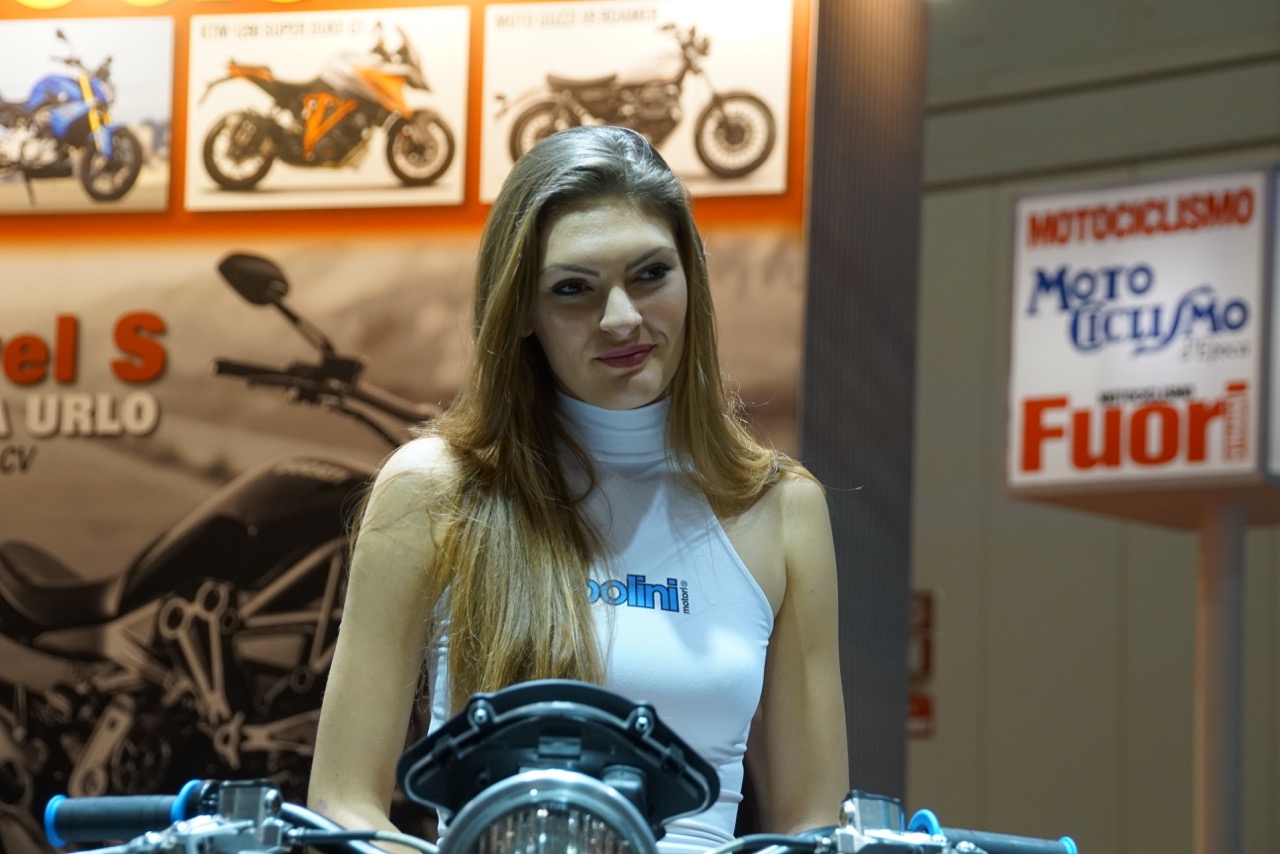 Le ragazze di EICMA 2015