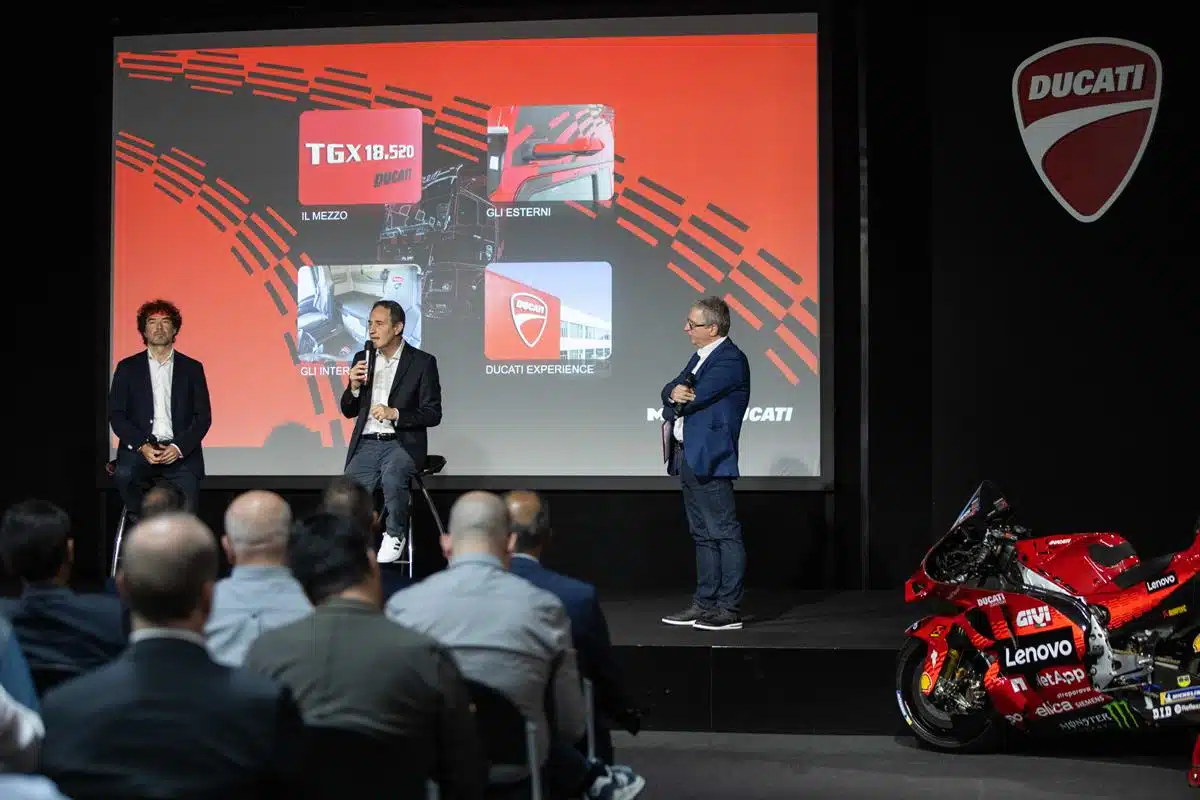 MAN TGX Ducati Edition 