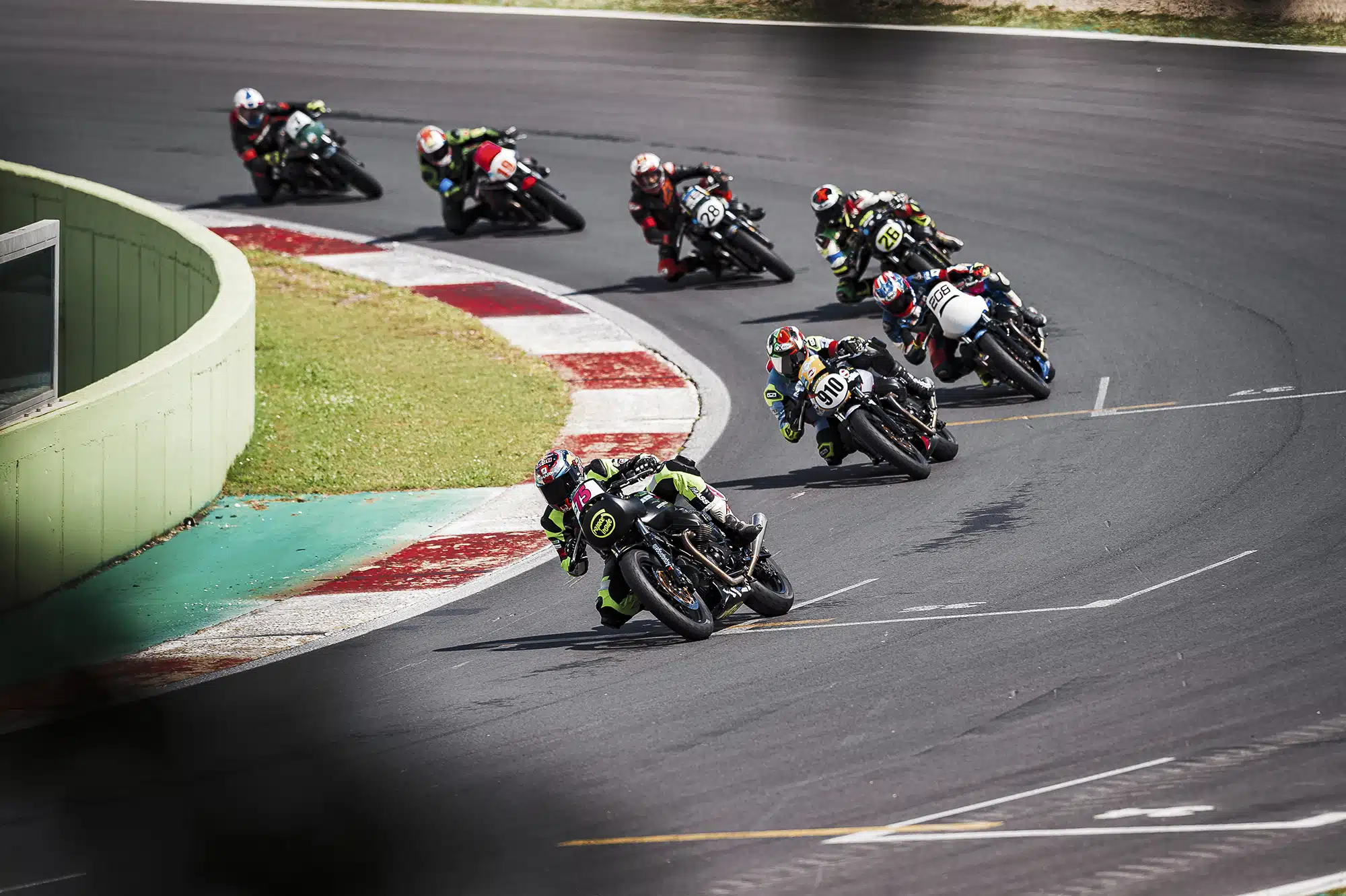 Moto Guzzi Fast Endurance