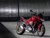 Moto Guzzi V100 Mandello 和工业现场项目