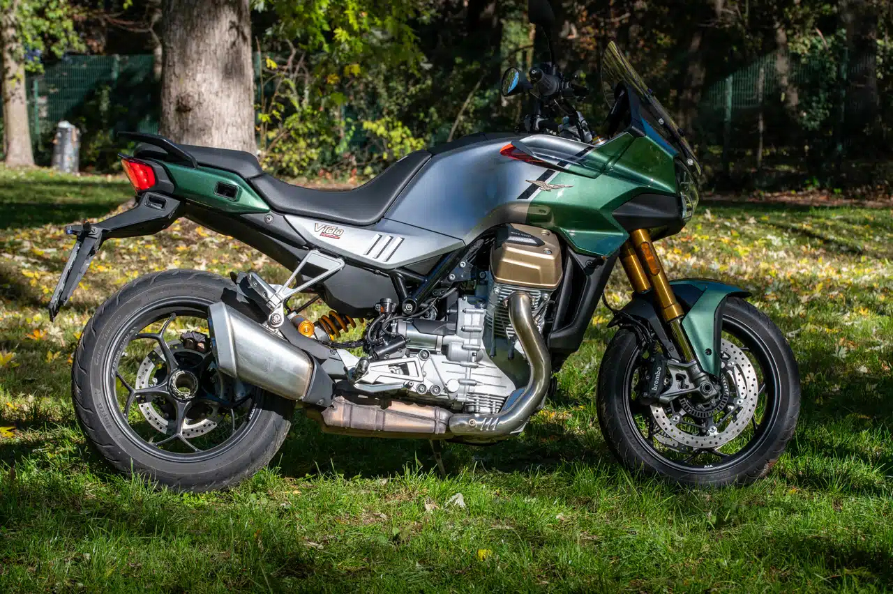 Moto Guzzi V100 Mandello S 2024 - Prova su strada