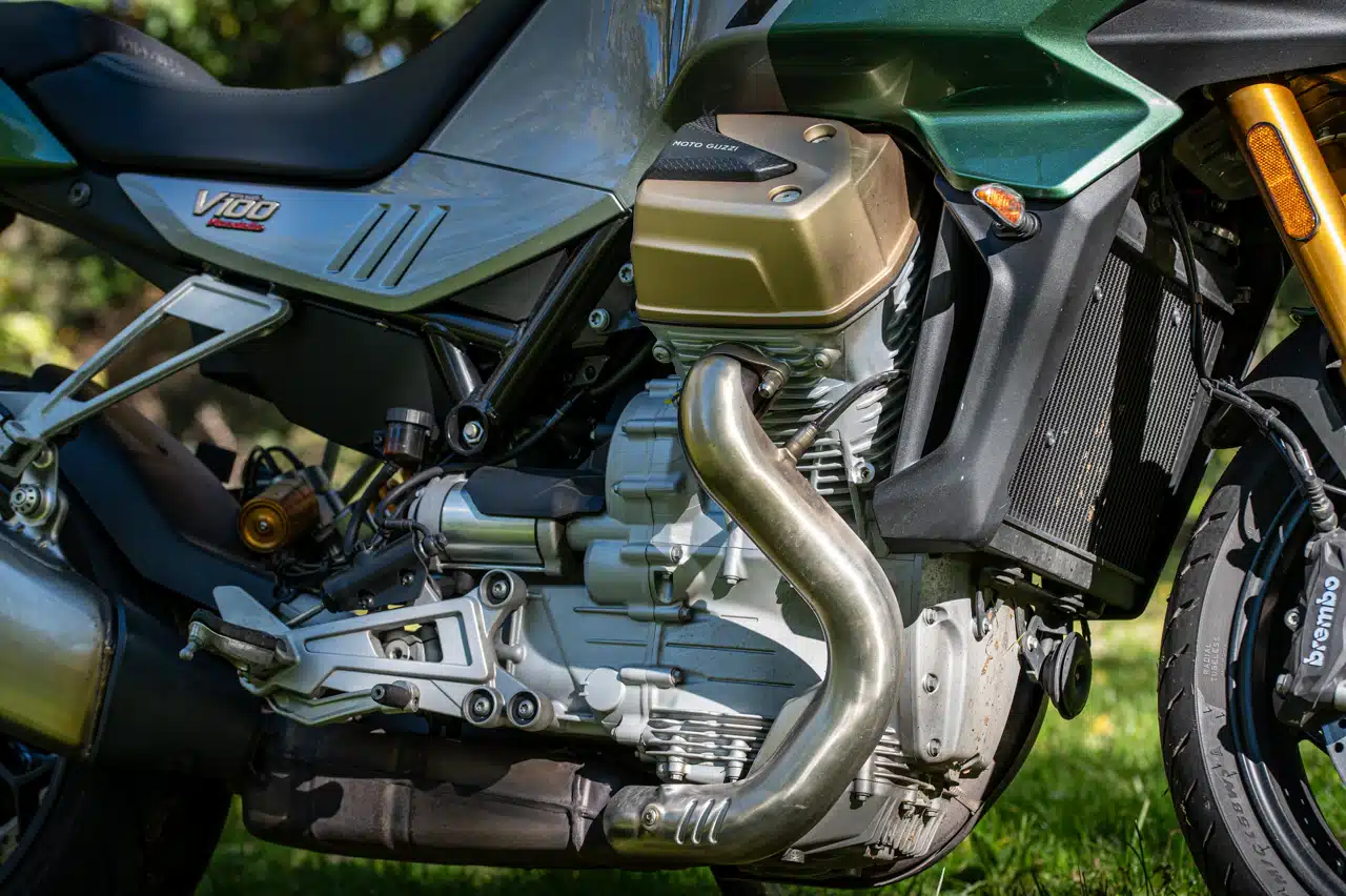 Moto Guzzi V100 Mandello S 2024 - Prova su strada