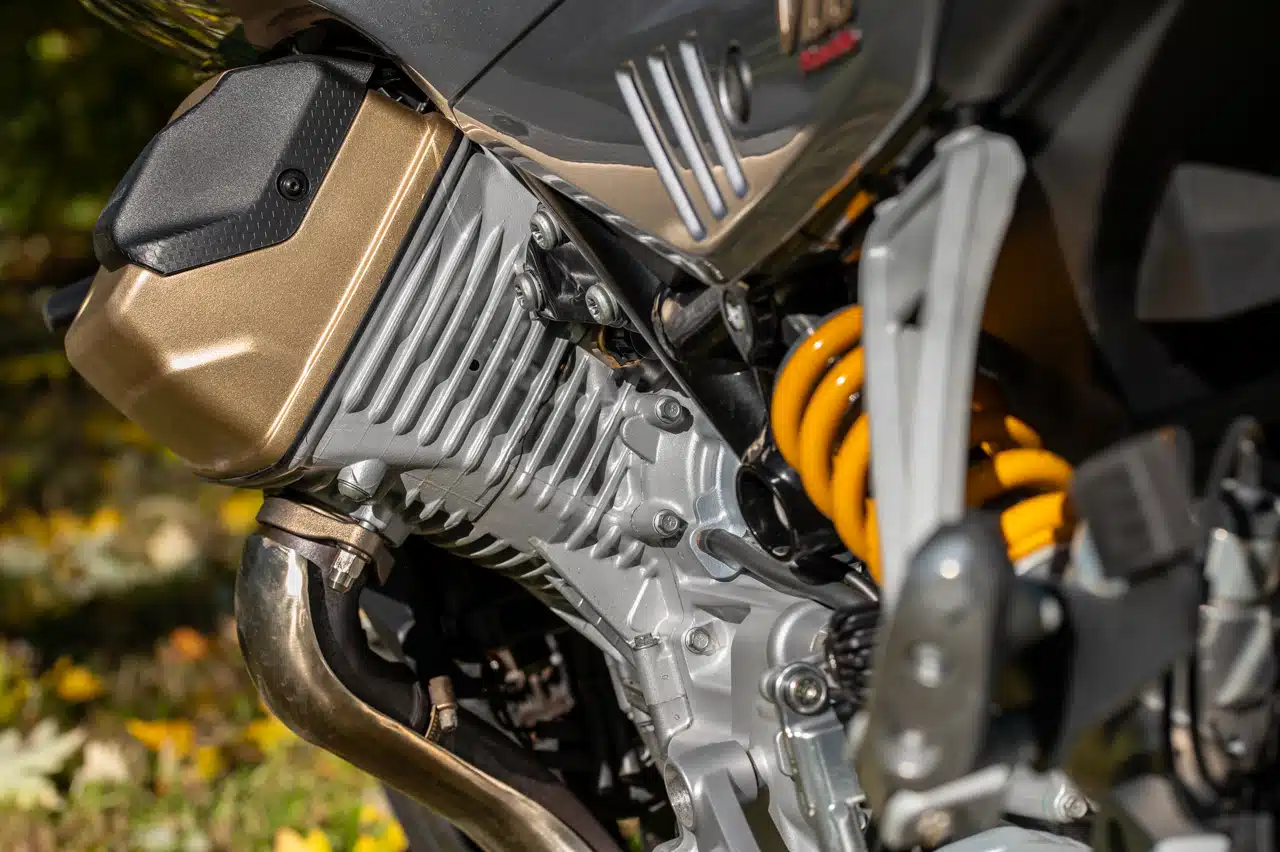 Moto Guzzi V100 Mandello S 2024 - Prova su strada