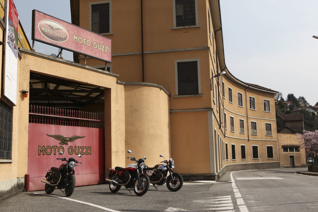 Moto Guzzi V7 Racer - EICMA 2012