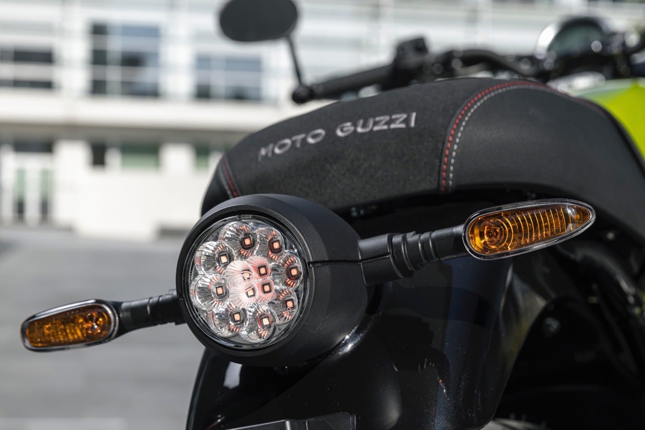 Moto Guzzi V7 Sport - Foto ufficiali