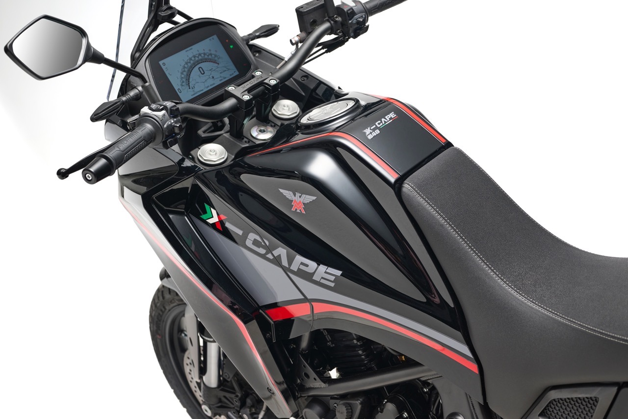 Moto Morini X-Cape 650 Black Ebony - Foto ufficiali