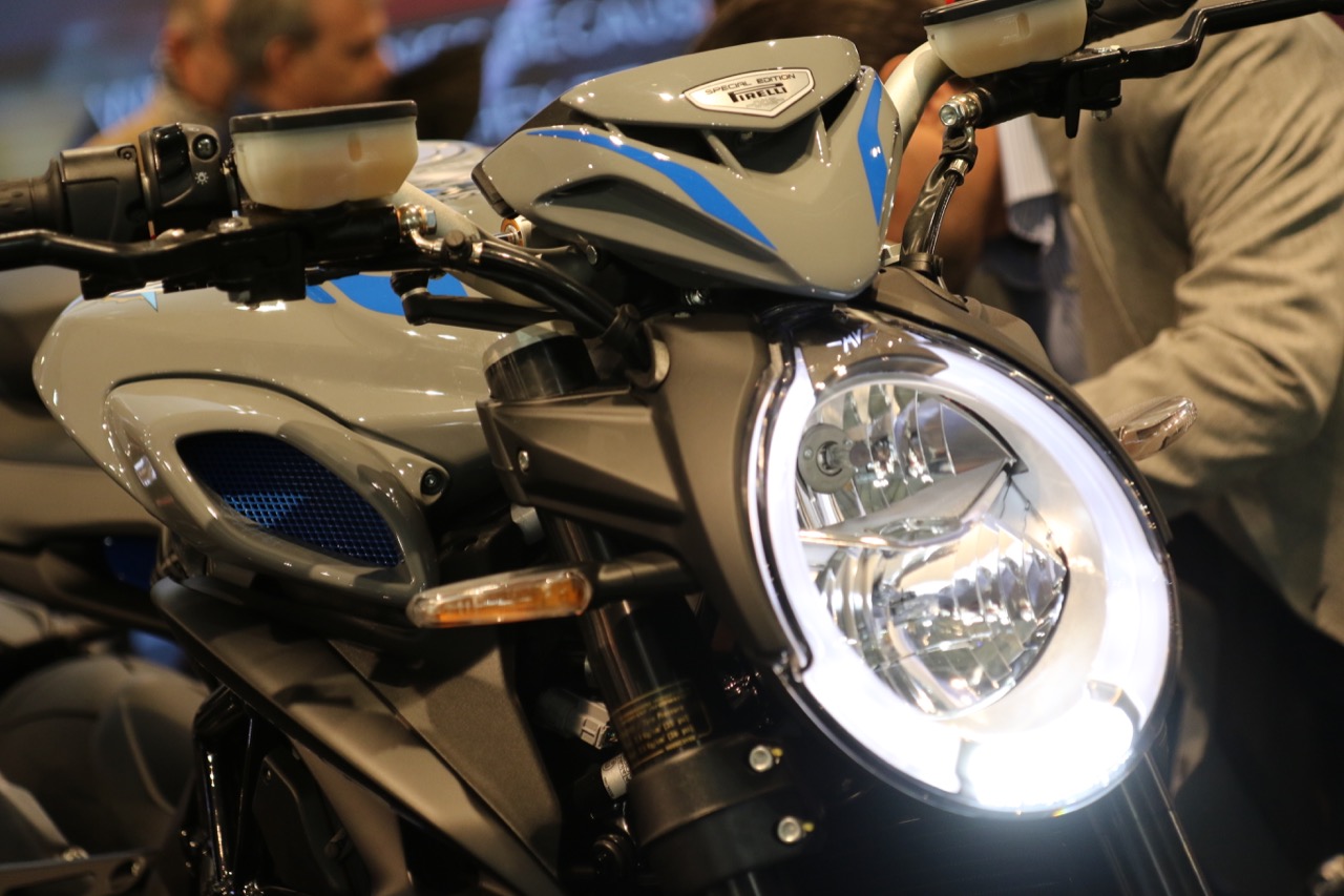 MV Agusta 800RR Brutale Pirelli - EICMA 2017