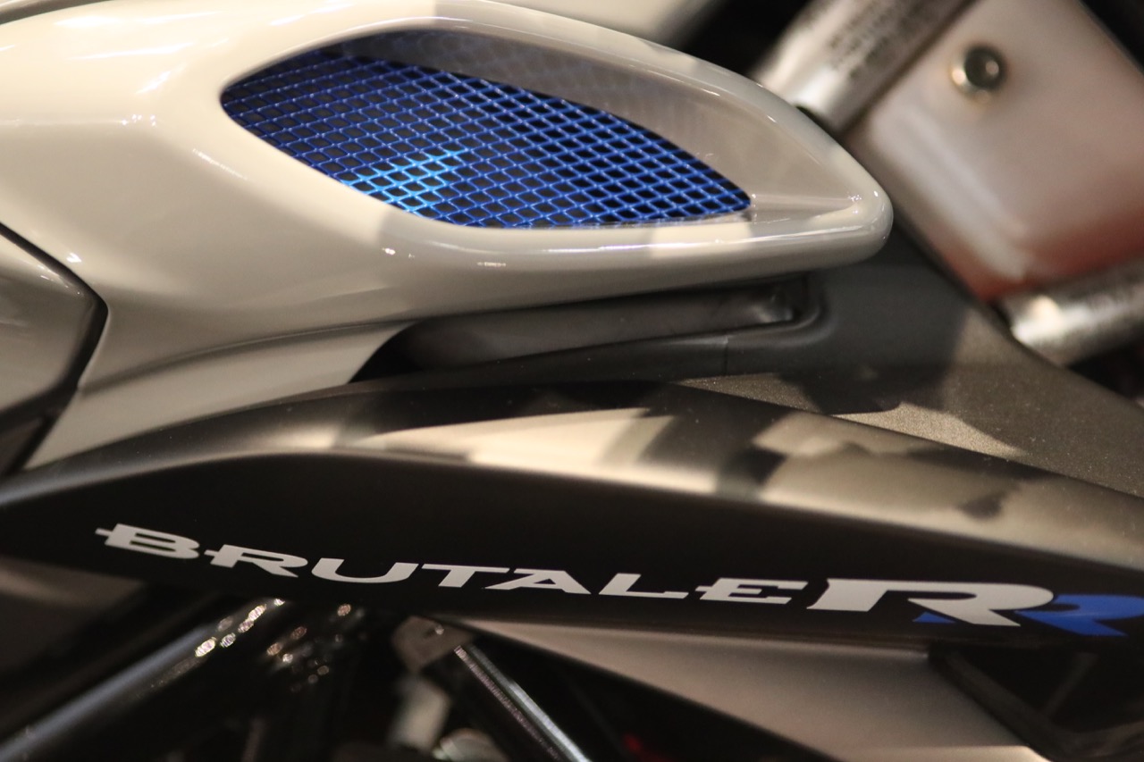 MV Agusta 800RR Brutale Pirelli - EICMA 2017