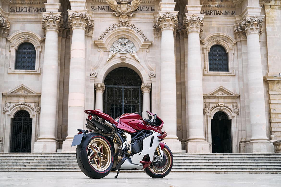 MV Agusta - Beauty Is Not A Sin