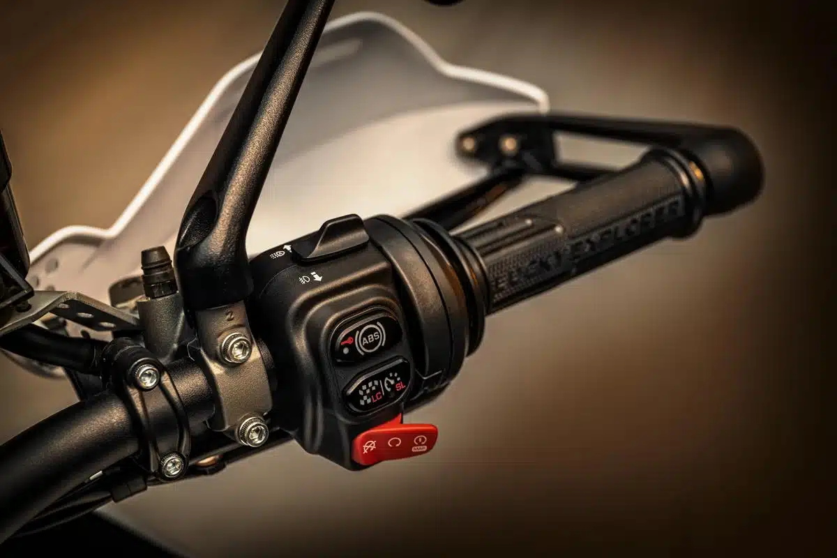 MV Agusta LXP Orioli