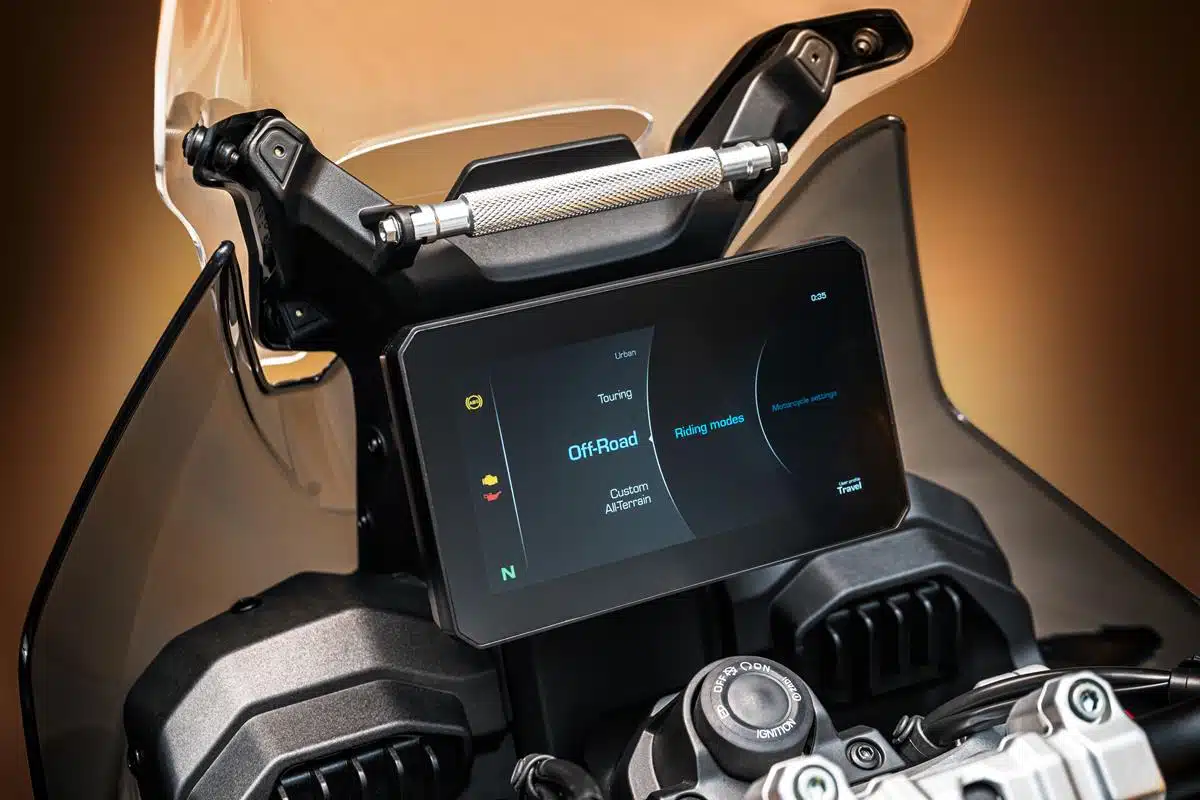 MV Agusta LXP Orioli