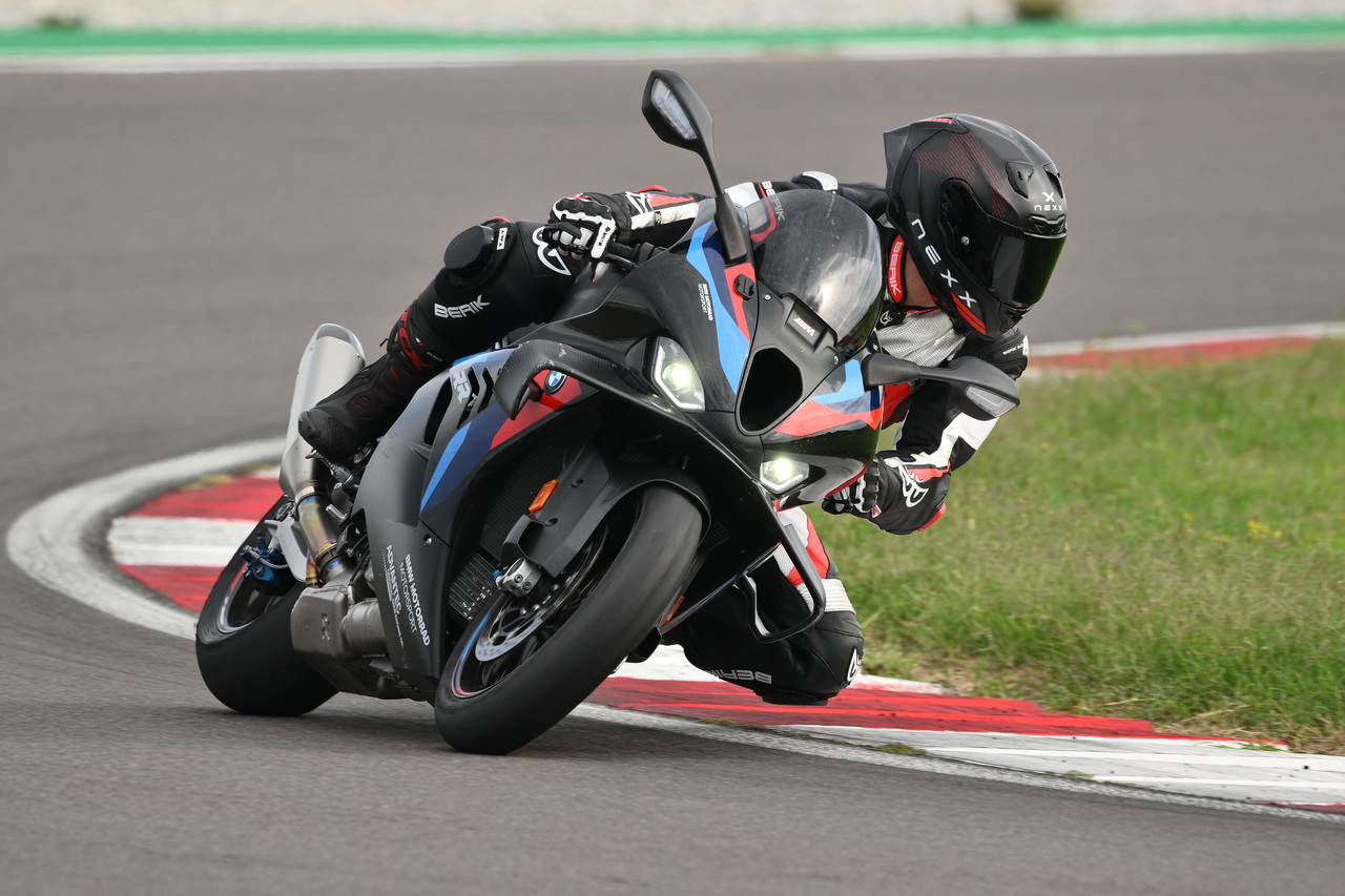 NEXX FIM EVO CARBON