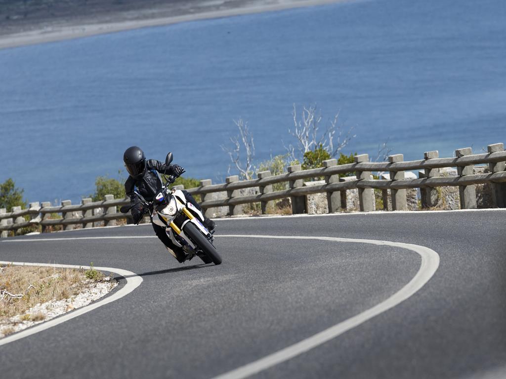 Nuova BMW G 310 R