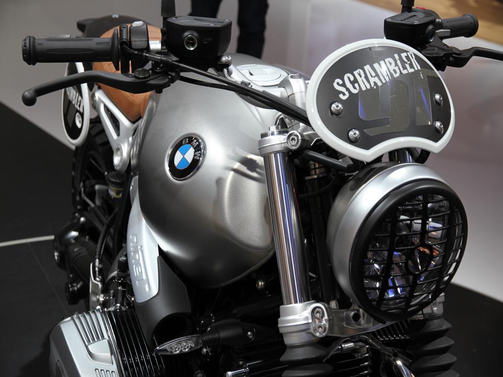 Nuova BMW r nine t Scrambler - EICMA 2015