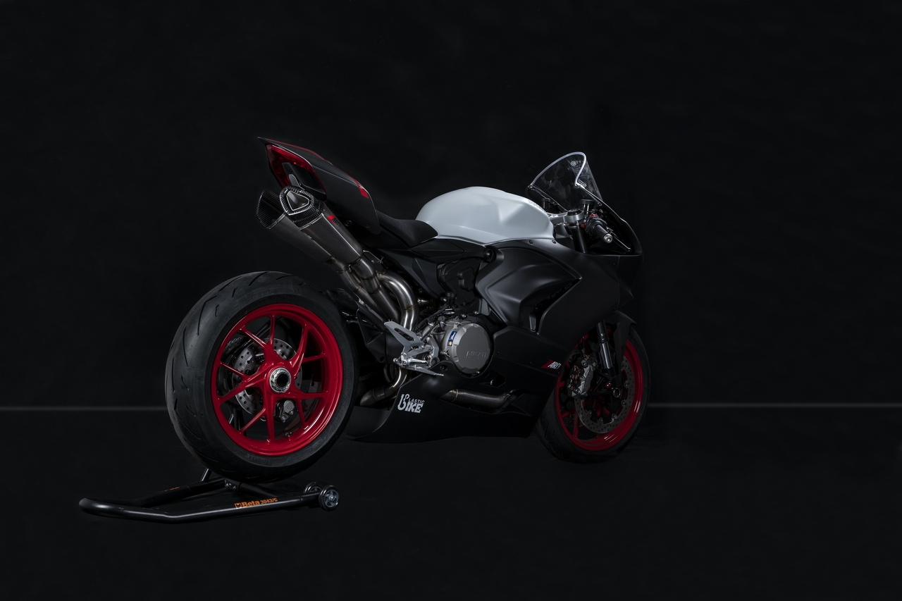 Officine Italiane Zard novita? EICMA 2022 - Foto