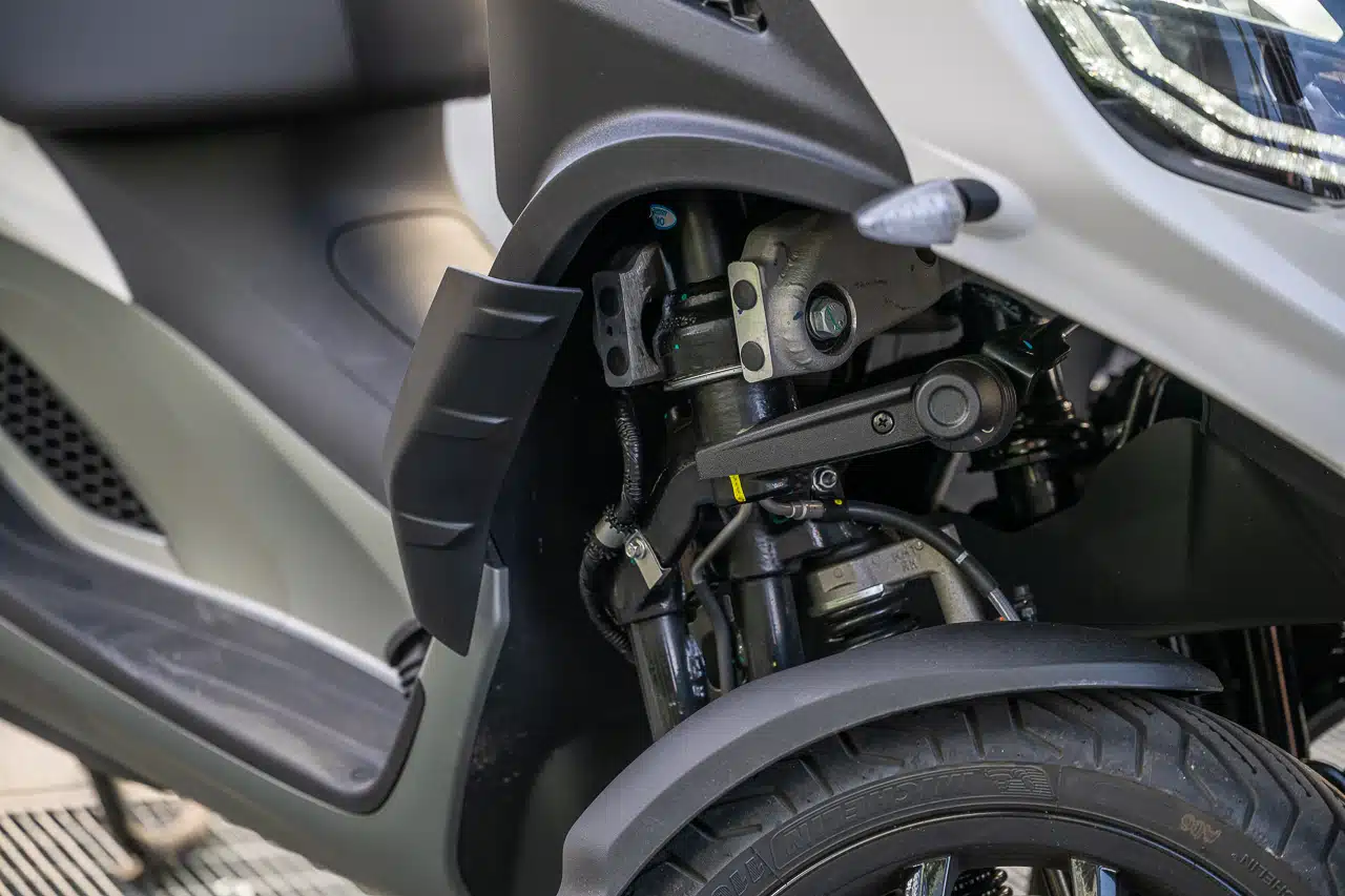 PIAGGIO MP3 310 HPE 2025