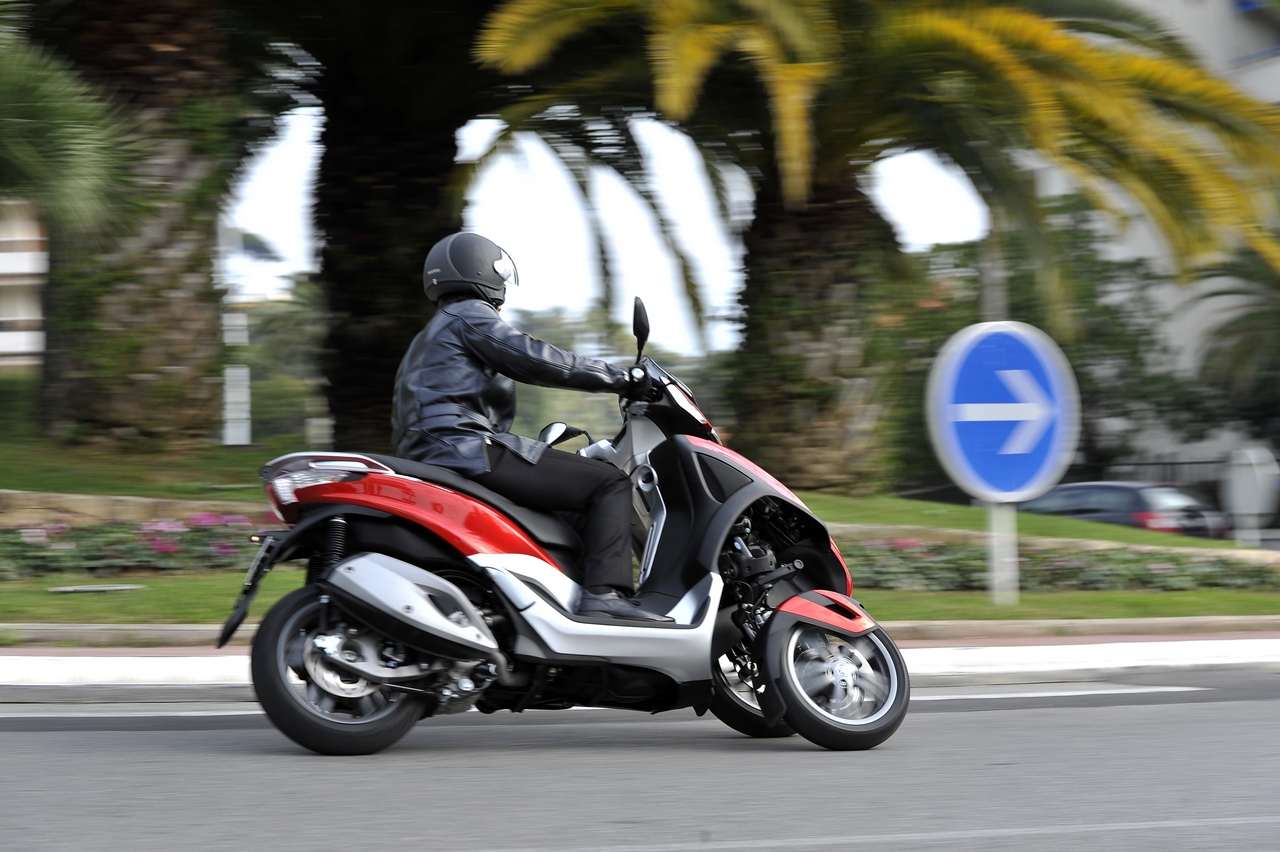 Piaggio Mp3 Yourban - EICMA 2012