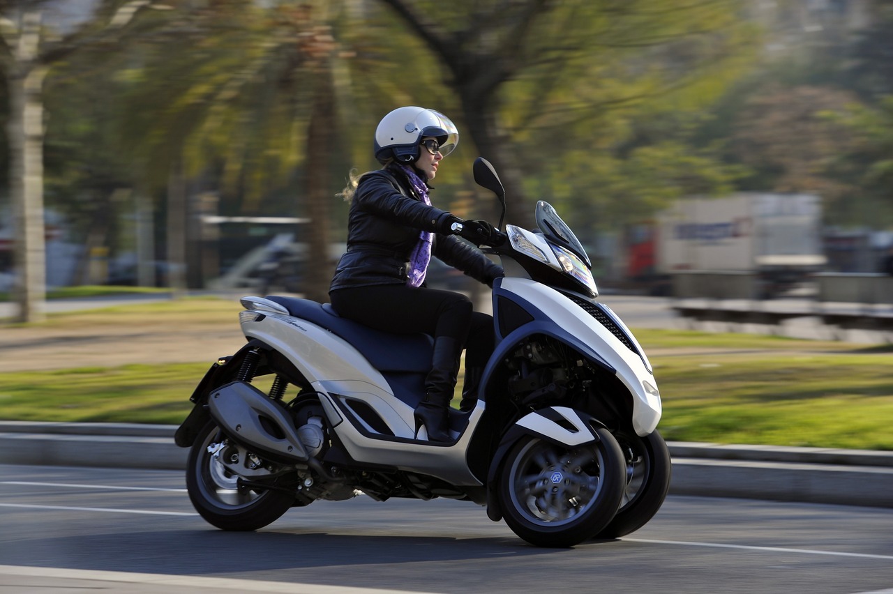 Piaggio Mp3 Yourban - EICMA 2012