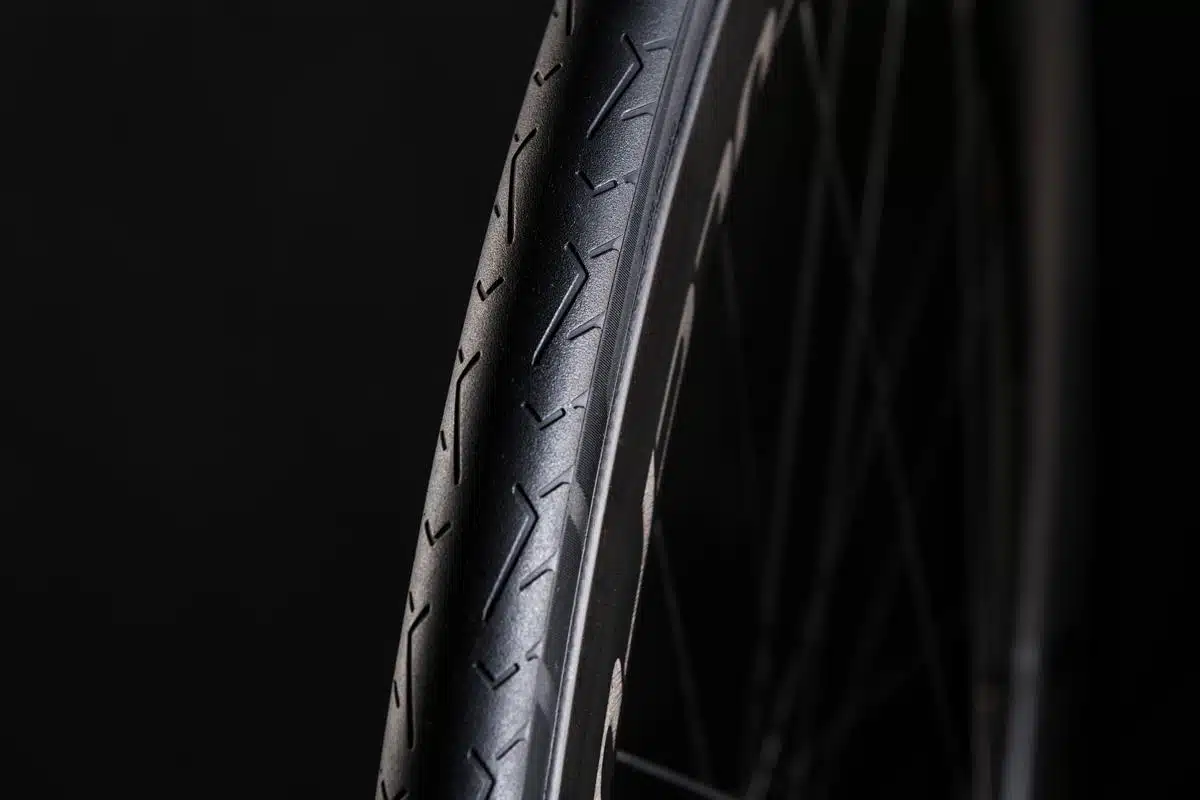 Pirelli Cinturato Evo TLR 