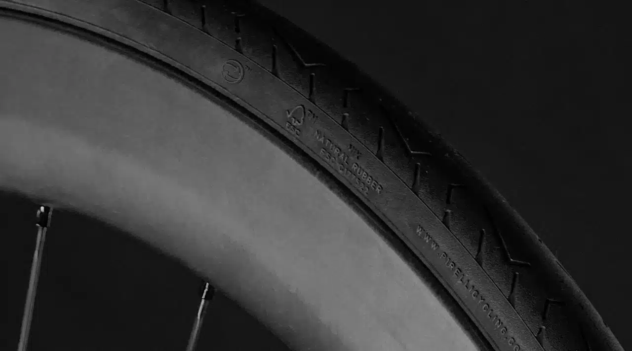 Pirelli Cinturato Evo TLR 