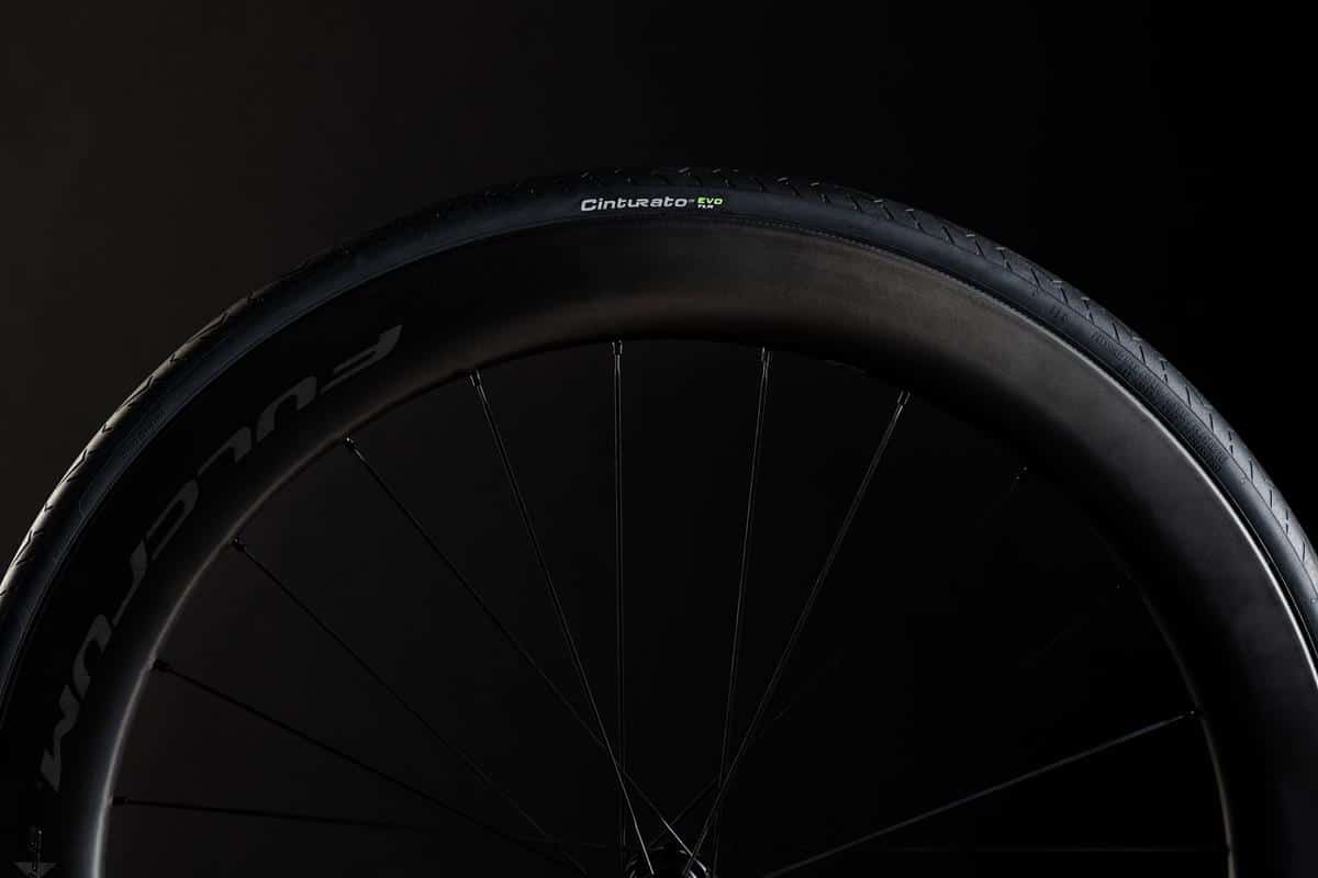 Pirelli Cinturato Evo TLR 