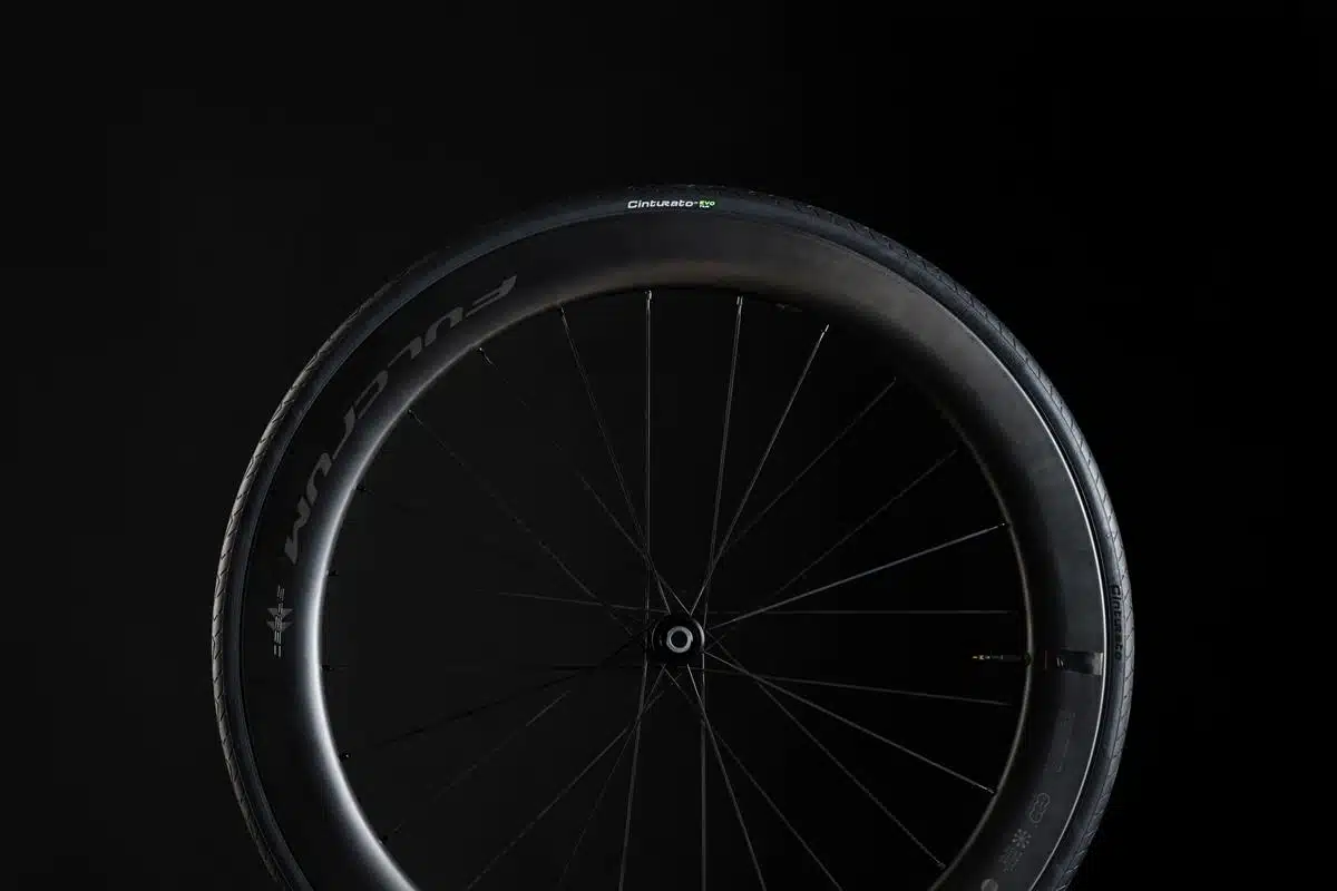 Pirelli Cinturato Evo TLR 