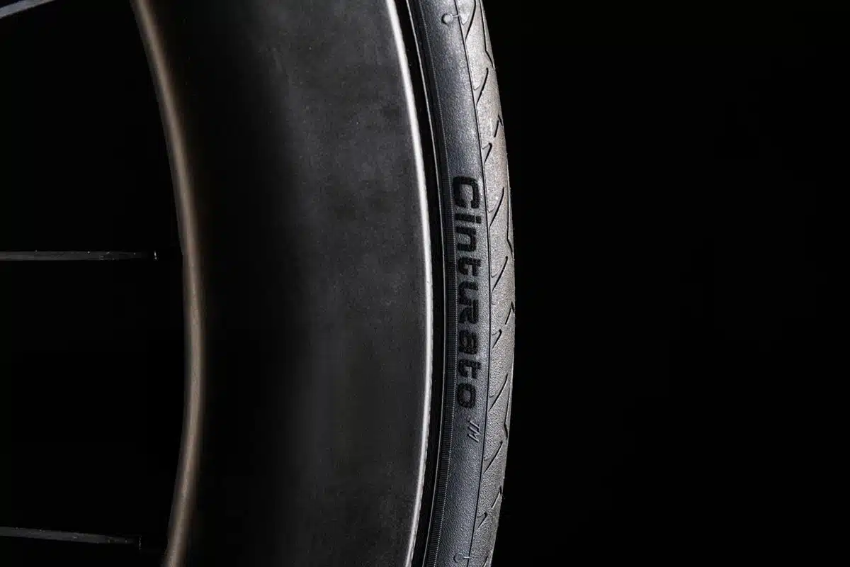 Pirelli Cinturato Evo TLR 