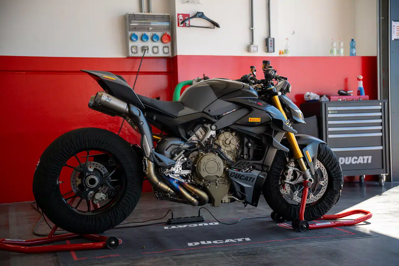 Pirelli Day Misano 17.6