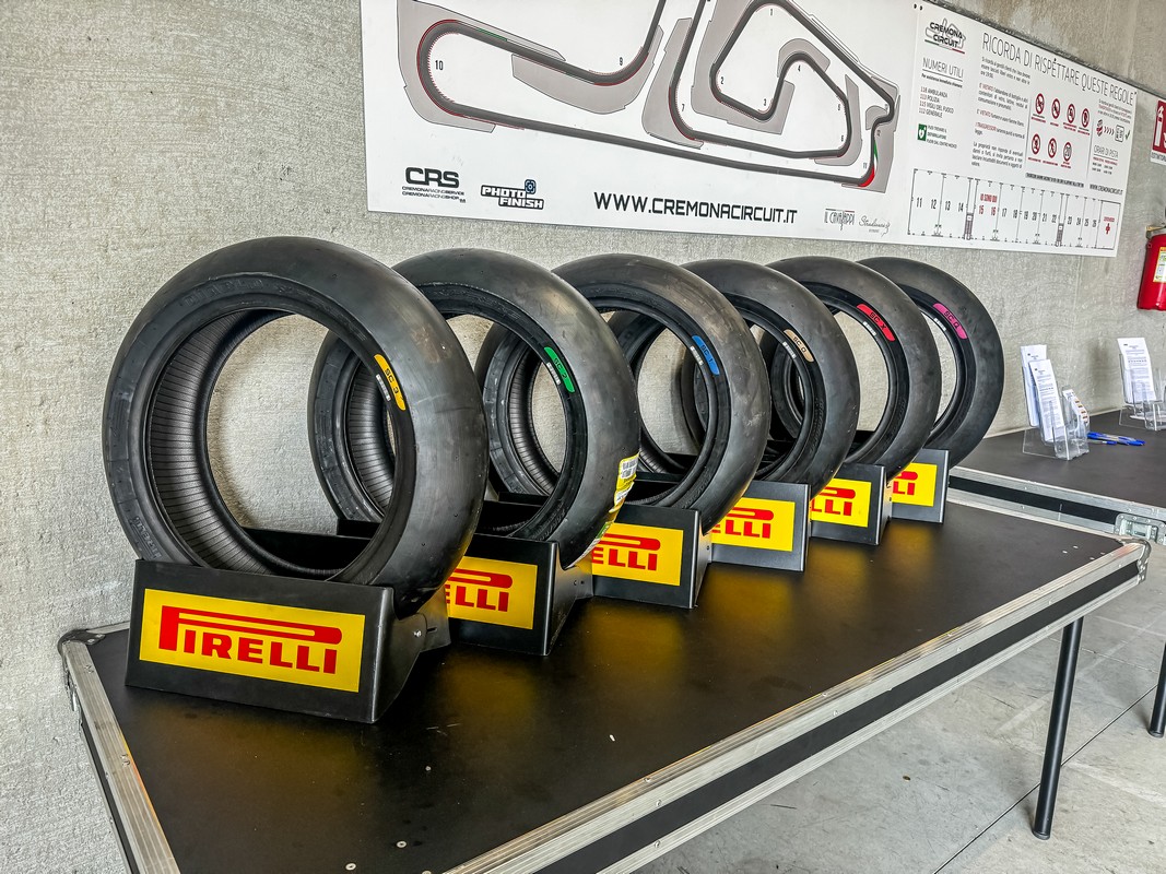 Pirelli WorldSBK Day - RSV4