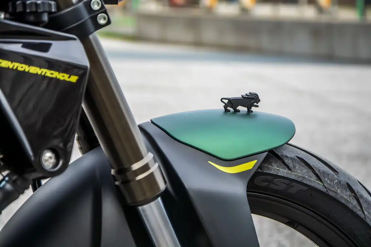 Prova Benelli Leoncino 125