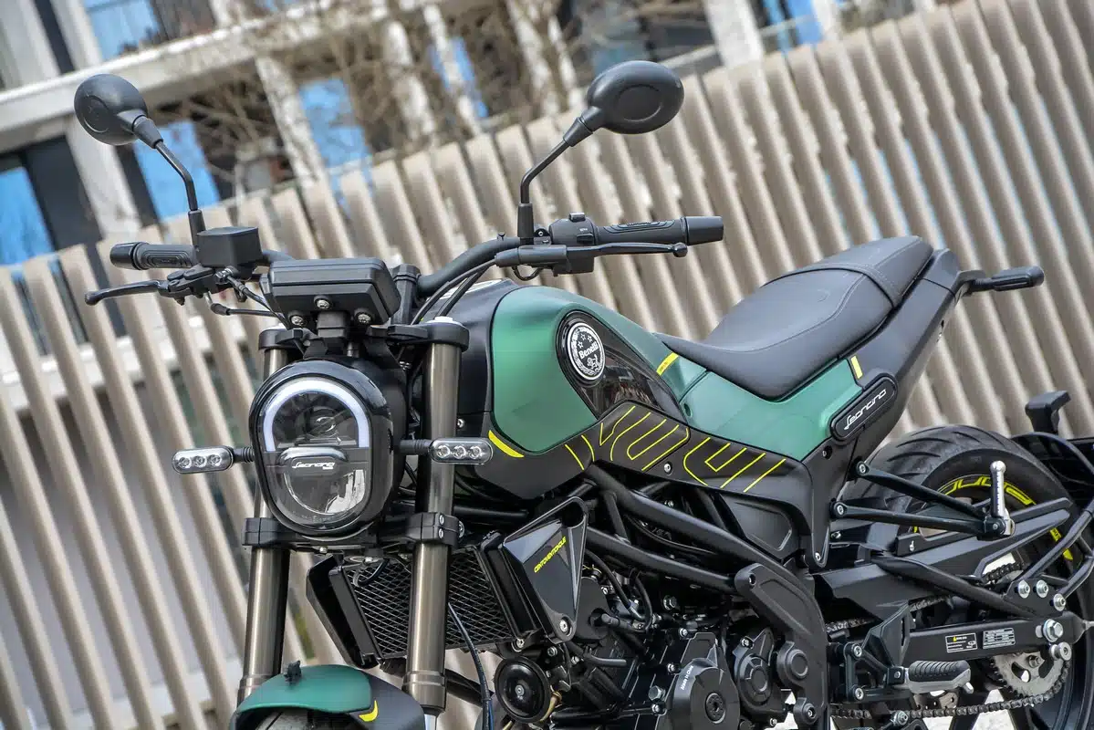 Prova Benelli Leoncino 125