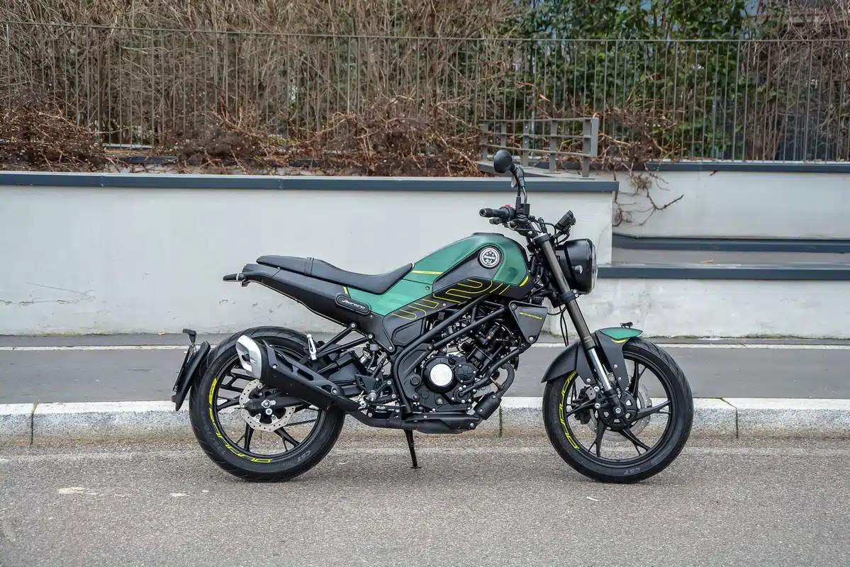 Prova Benelli Leoncino 125
