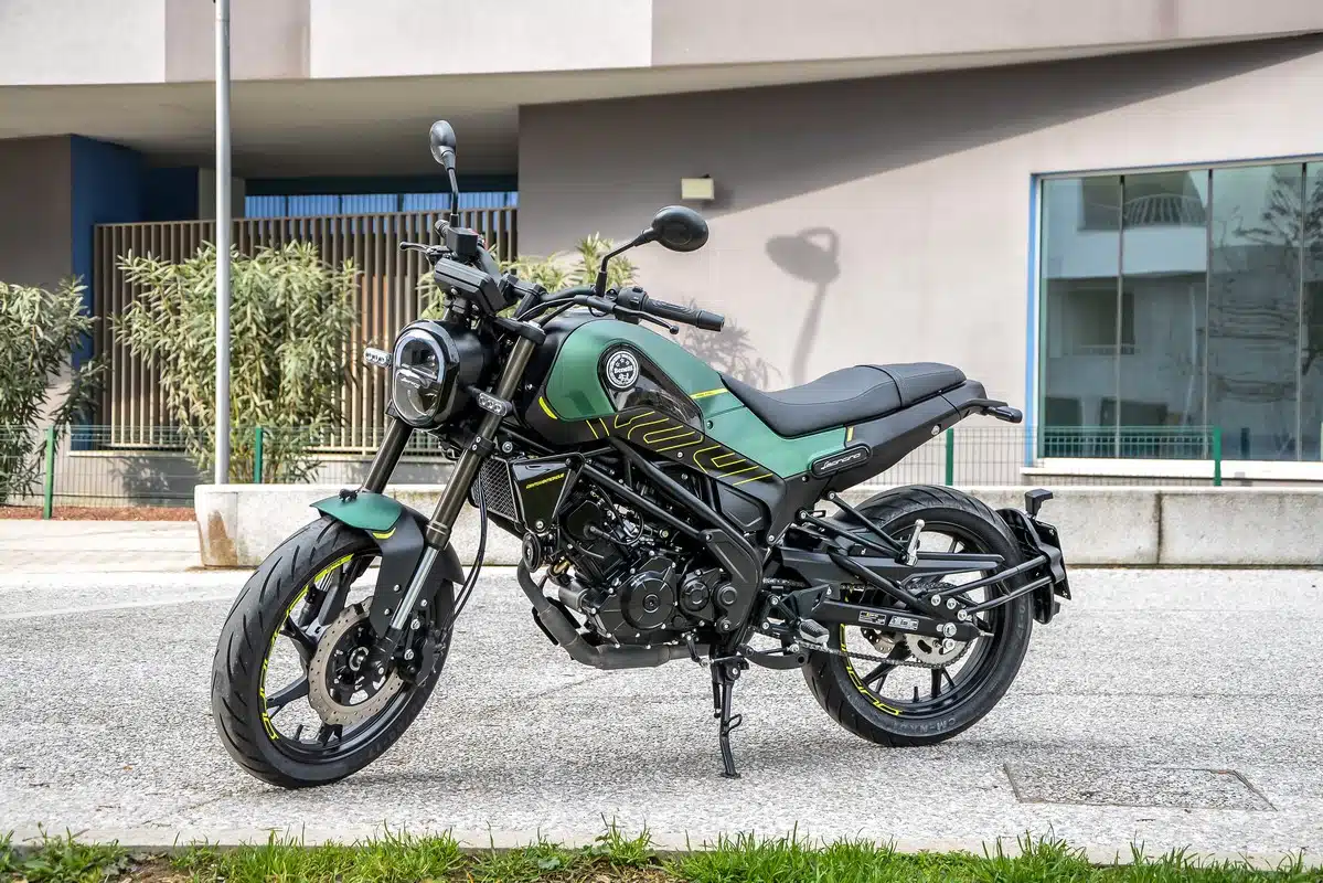 Prova Benelli Leoncino 125