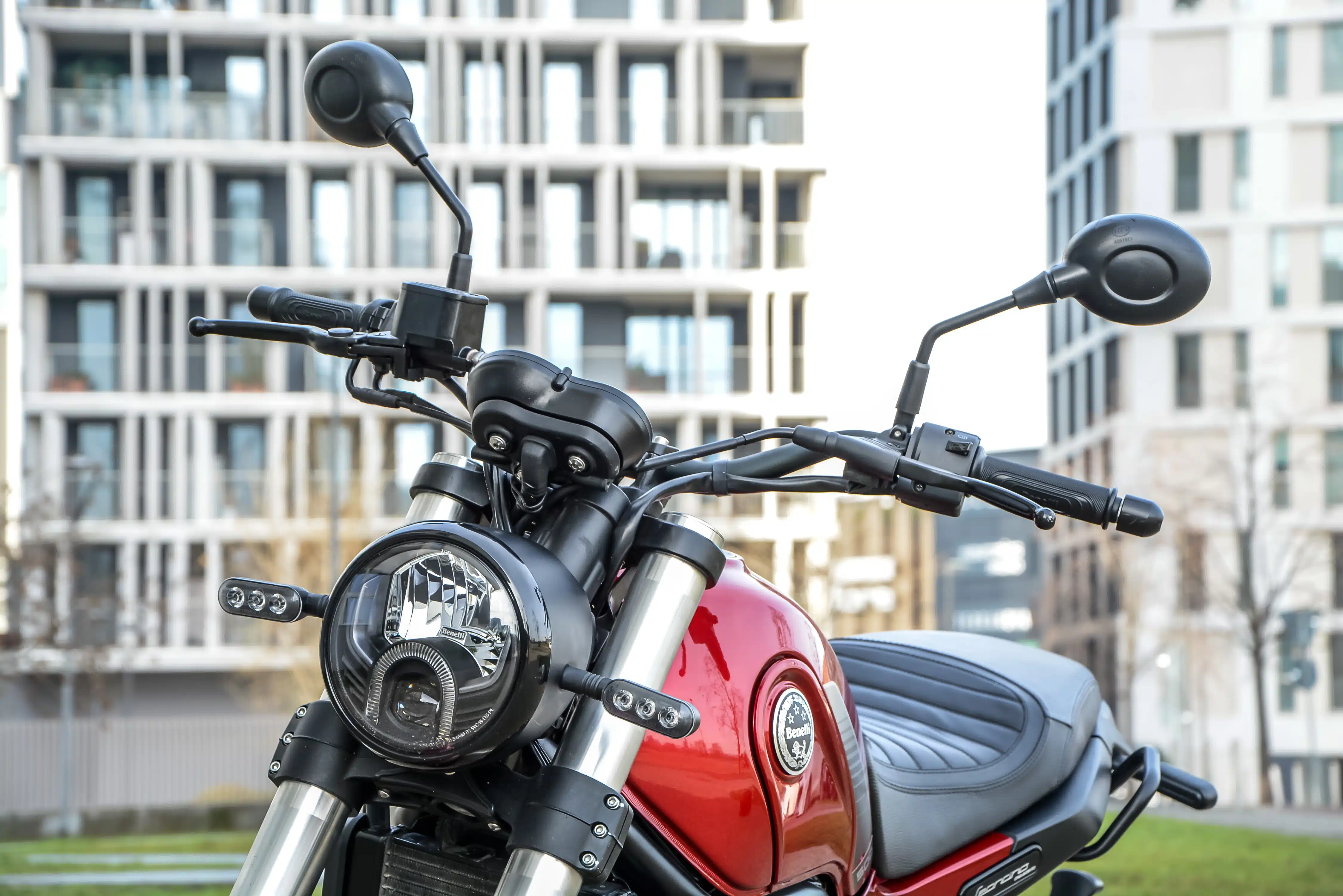 Prova Benelli Leoncino 500