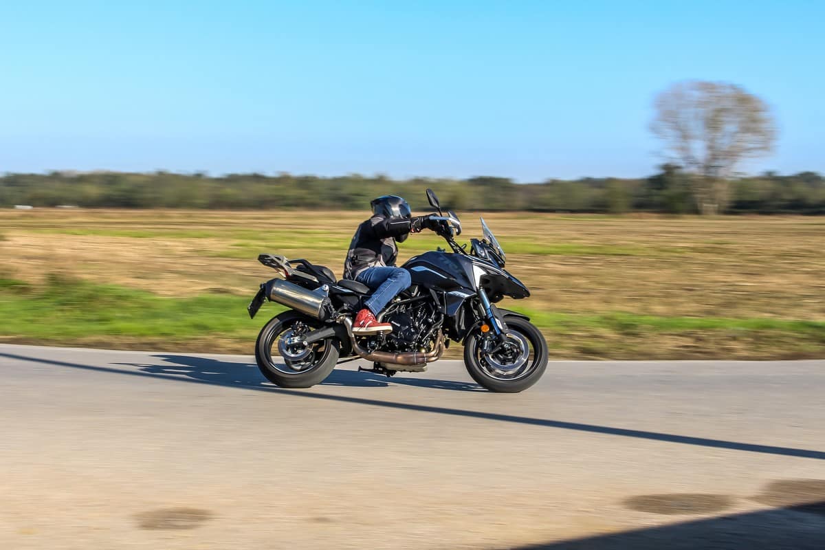 PROVA Benelli TRK 702